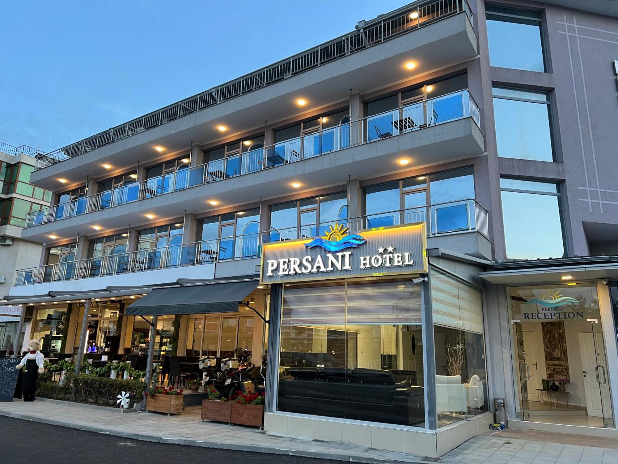 Persani Hotel-Free Parking ซันนีบีช ภายนอก รูปภาพ
