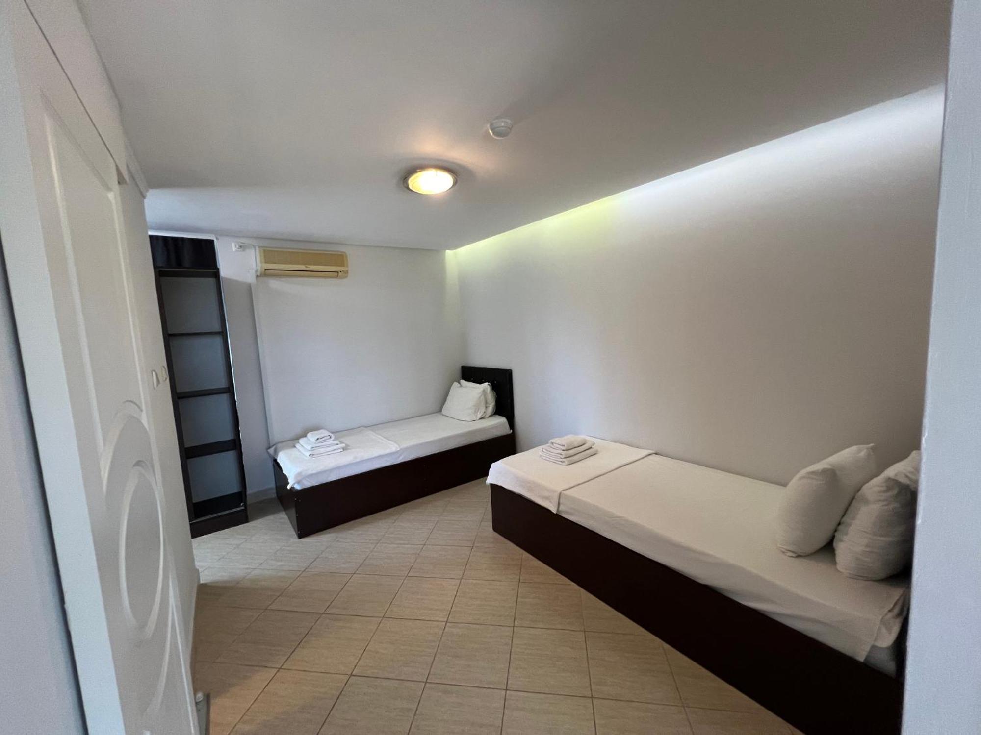 Persani Hotel-Free Parking ซันนีบีช ภายนอก รูปภาพ